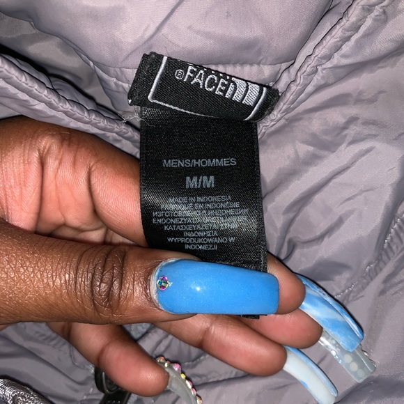 coat - Picture 2 of 3